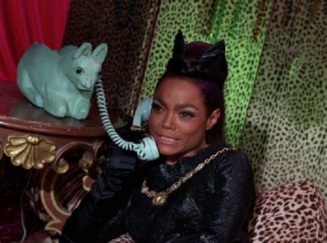 Could A Black Catwoman Be The Right Move For The Dc Film Universe