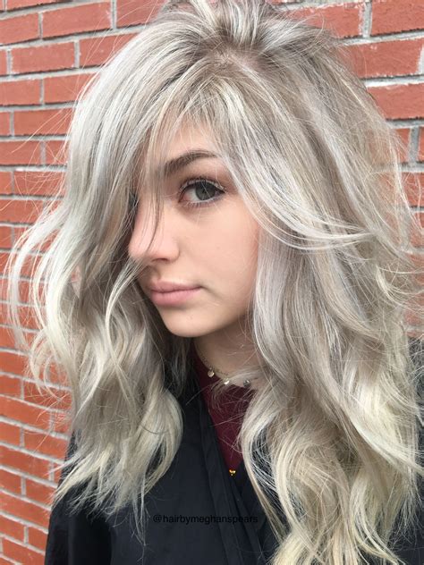 Silver Platinum Hair Blonde Hair With Highlights Hair