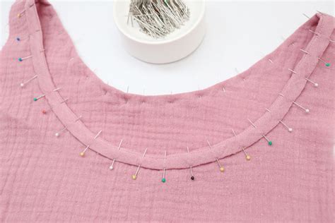 Three Ways To Sew A Bias Facing Neckline Megan Nielsen Patterns Blog