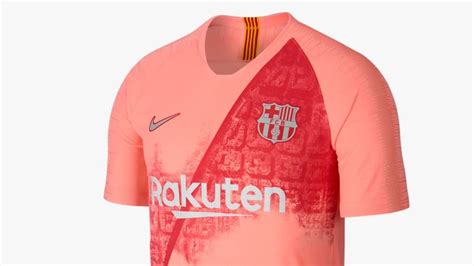 In Pink Energy Of Barcelona Die Trikots Der Top Klubs Fußball News