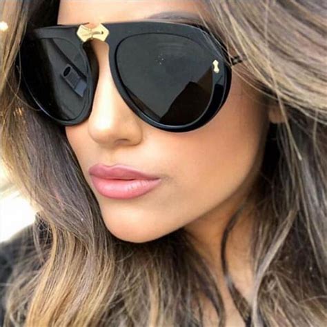 Luxury Oversize Sunglasses Women Retro Brand Designer Big Frame Black Sun Glasses Trendy Shades