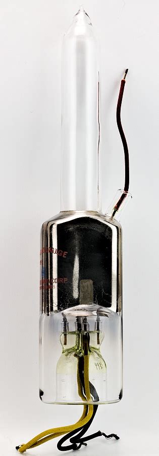Nrc Type 552 Cold Cathode Redhead Vacuum Gauge Inverted Magnetron