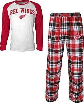 Hockey Game Outfits Ideas What To Wear To A Hockey Game