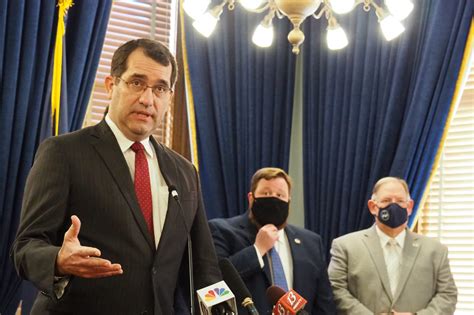 Attorney General Derek Schmidt to campaign for GOP gubernatorial