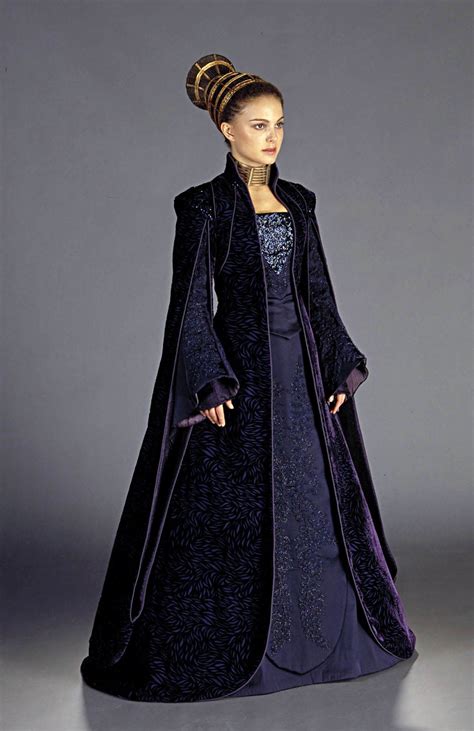 Senator Dress For Padme Amidala Worn By Natalie Portman In Star Wars Episode Ii Star Wars