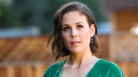 What Erin Krakow Did Before Becoming A Hallmark Star