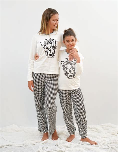Pijama Madre E Hija Blanco Con Perrito Pijamas Babelo