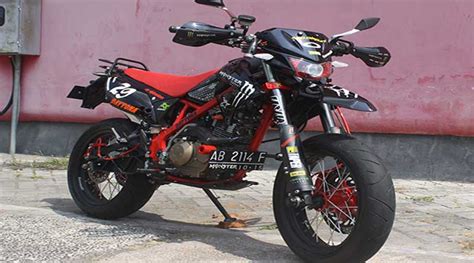 D tracker 250 tahun 2013 modifikasi supermoto keren gahar di. Modifikasi Kawasaki D Tracker 150 Demi Up-grade ...