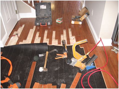 Always make sure that the product you use is specifically for use on engineered hardwood. How To Install Glue Down Engineered Wood Flooring Over Concrete | Floor Roma
