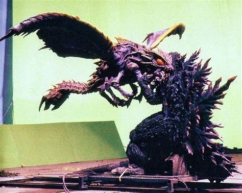 Godzilla 2000 Vs Megaguirus Toy