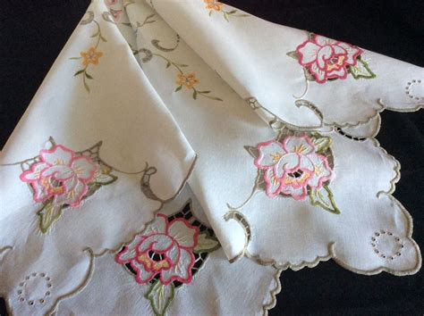 Beautiful Vintage Irish Linen Hand Embroidered Tablecloth ~ Floral