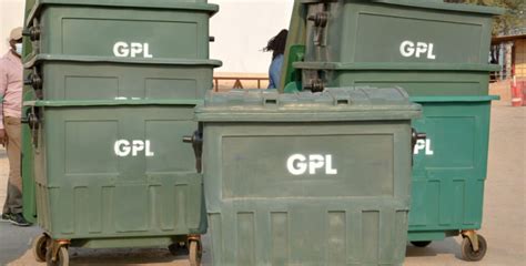 Contentores Do Lixo Chegam Finalmente às Ruas Dos Municípios De Luanda Ver Angola
