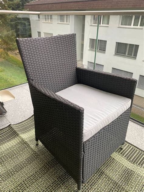 Dieser gartenstuhl ist im schlichten, edlen design gehalten und ist eine erfrischende abwechslung in ihrem garten und auf der. Miadomodo Garten Stuhl aus Polyrattan | Kaufen auf Ricardo