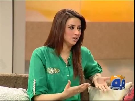 Pakistani Television Captures And Hot Models Madiha Naqvi In Green