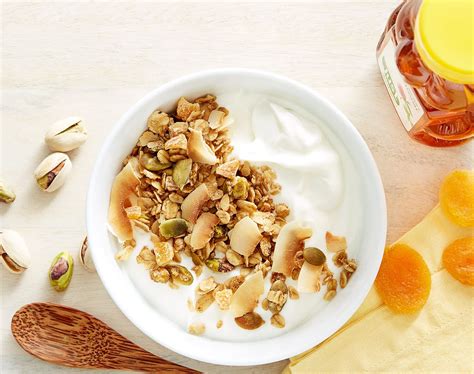 Yogurt Con Granola De 231 Kcal Receta Fácil En La App Avena