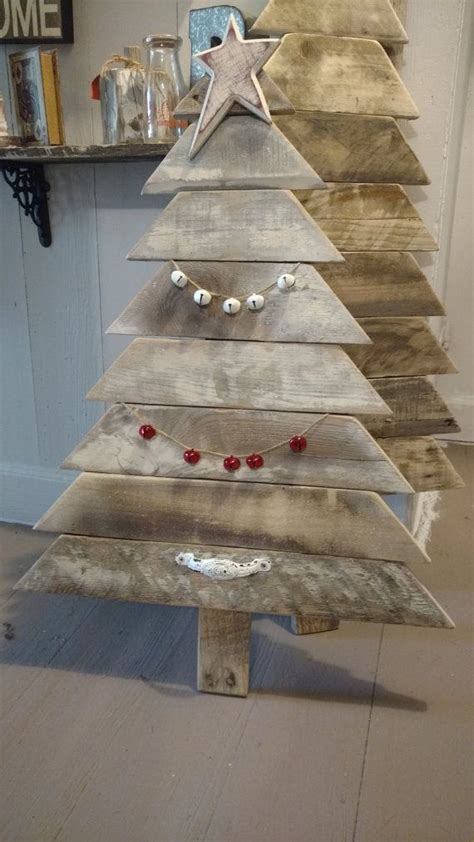 Reclaimed Pallet Wood Christmas Tree Reclaimed By Boxedcreativity