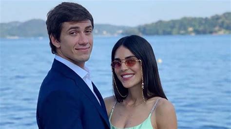 He has four children, two from his first marriage with mariella bocciardo (alessia and luna roberta), and two from his second marriage with antonia rosa (davide luigi and nicole). Il matrimonio di Luigi Berlusconi: le foto del grande giorno