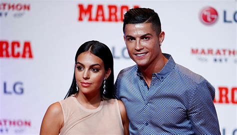 Cristiano Ronaldo Y Georgina Rodríguez Listos Para Contar Una Historia
