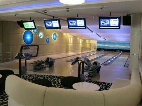Interior Bowling Alley Luxury Homes Dream Houses Luxury House