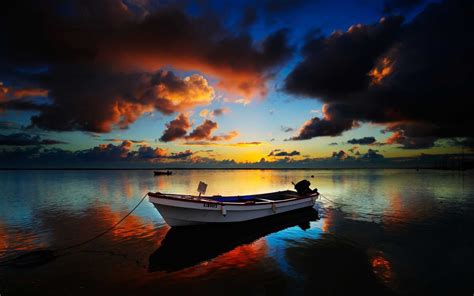 Boat Sunset Wallpapers 4k Hd Boat Sunset Backgrounds On Wallpaperbat