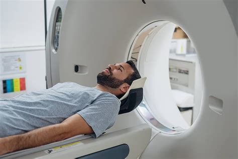 Ct Scan Vs Mri Difference Between Ct And Mri Benefits Procedure And Signs