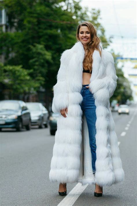Long Fur Coat White Fur Coat Fur Coats Fur Coat Fashion Fur