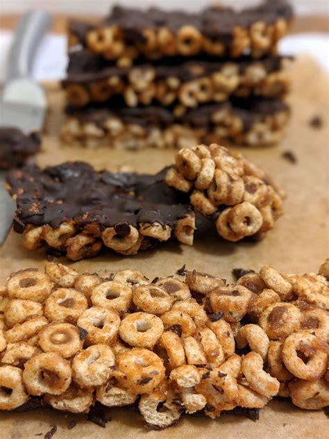 No Bake Crunchy Chocolate Peanut Butter Cheerio Bars Hayls Kitchen