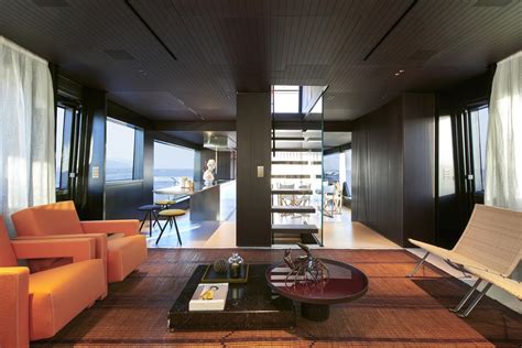 The Living Area Of The Sanlorenzo Sx88 Yacht Designed By Piero Lissoni