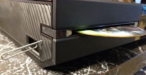 Xbox One Tips How To Manually Eject A Disc