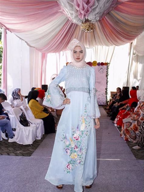 Sambut Ramadan Intip Koleksi Hijab Ready To Wear Dari Anggiasari