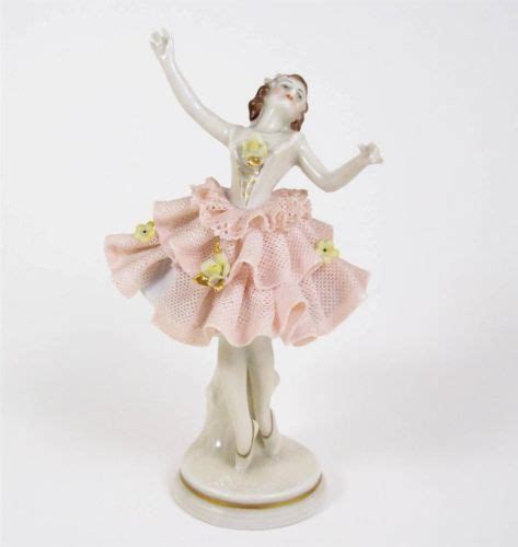 Vintage Dresden Lace Porcelain Lady Ballerina Figurine Dancer 5 12 W