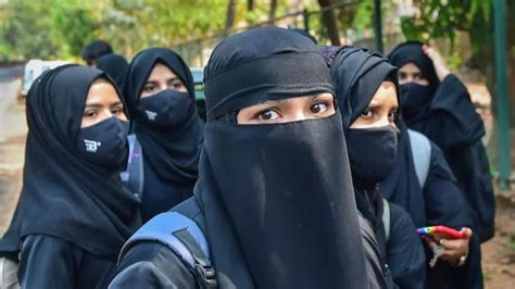 Hijab Row Two Muslim Girl Students In Manguluru Get Noc One Takes Tc