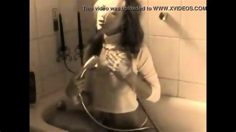 Scorching Cam Lady Sizzling Nyc Beauty Creating A Awesome Bath Unclothed Only Show Gurl Eporner