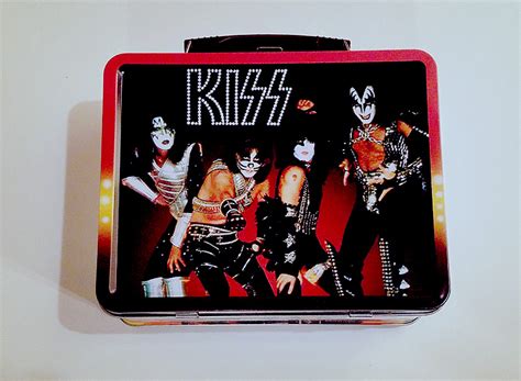 Bif Bang Pow Kiss 1977 Retro Reproduction Lunchbox Kiss Addiction