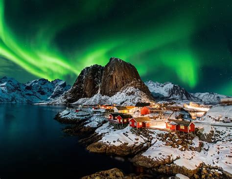 Northern Lights Tours Norway Finland Sweden And Iceland 50 Degrees