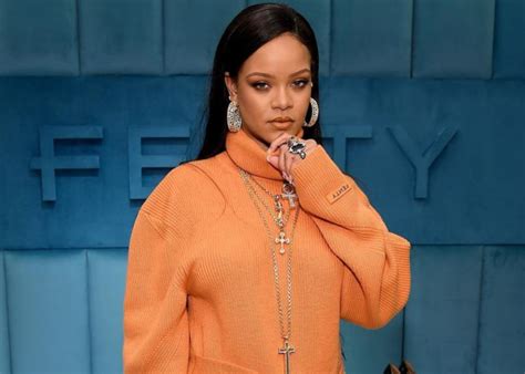Rihanna Debuts Tangerine Fenty Outfit — Check Out The Look Celebrity
