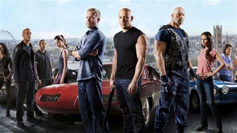 Fast & furious (alternatively known as fast & furious 4) is a 2009 american action film directed by justin lin and written by chris morgan. Fast and Furious, una storia di macchine e velocità - Foto ...