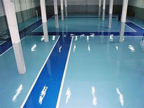 Recubrimiento acrílico para pisos de concreto en base acuosa, para uso interior y exterior. Resina Epóxi Bicomponente Incolor - R$ 319,90 em Mercado Livre