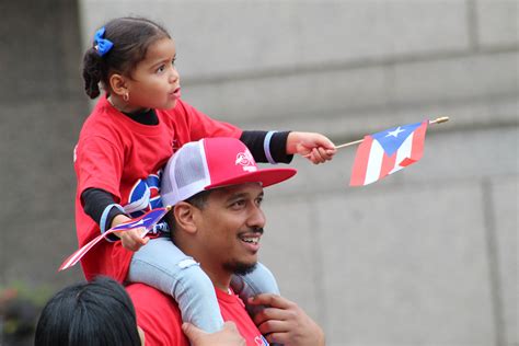 Thousands Pack Ben Franklin Pkwy For Puerto Rican Day Parade Whyy