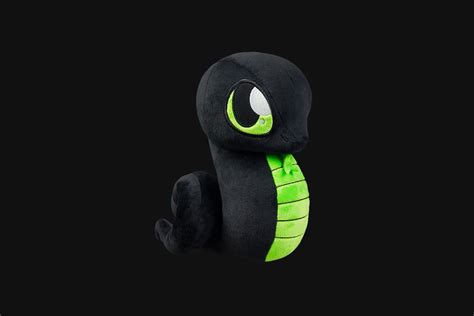 Razer La Macotte Sneki Snake Dispo En Peluche Les Infos