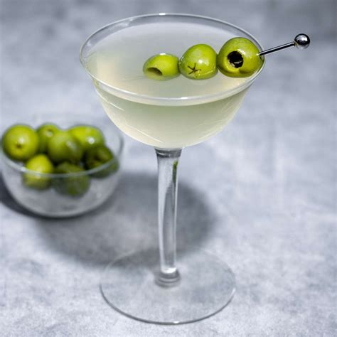 Dirty Martini Cocktail Recipe