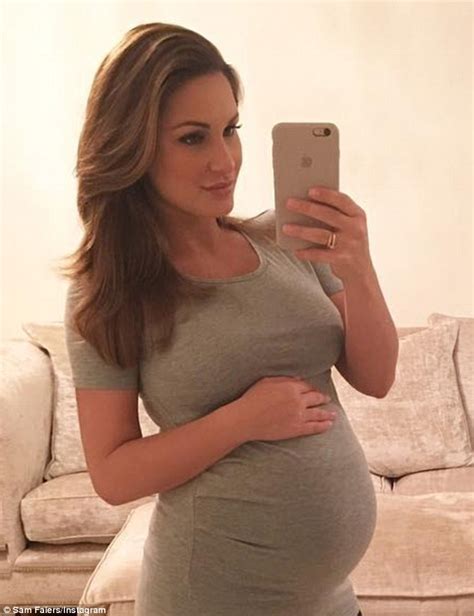 Pregnant Sam Faiers Displays Her Changing Shape In A T Shirt For