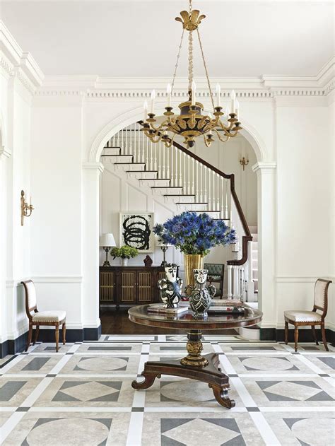 32 Traditional Southern Home Interiors
