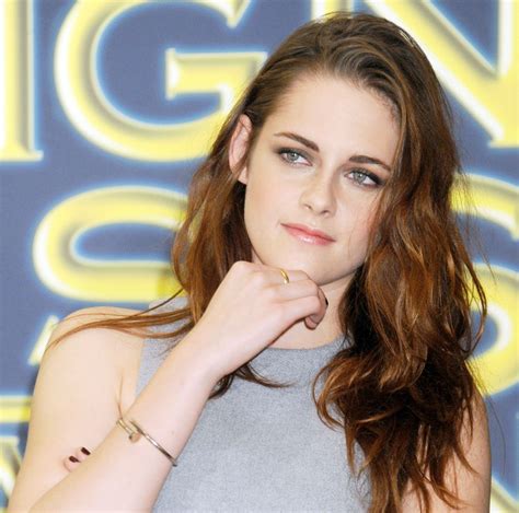 Kristen Stewarts Memento From Robert Pattinson And Classy Twilight