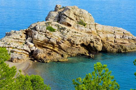 Discover Spains Amazing Costa Dorada Beaches Bays And Coves