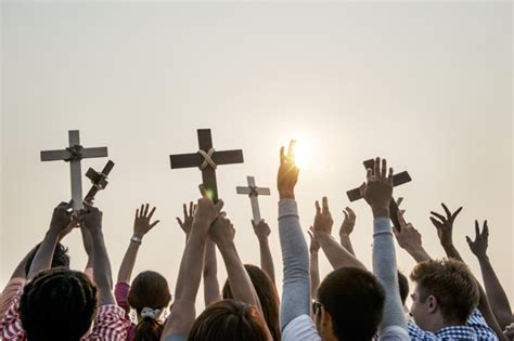 Uncion catolica le complace compartir lo mejor en musica, videos, peliculas y mucho mas contenido catolico. Concepto de la comunidad cristiana católica cruz de la ...