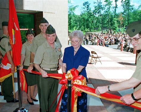 Mrs Dorothy H Marsh Rght And Marine Corps General Charles C Krulak