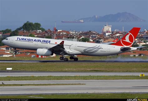 Tc Jnm Turkish Airlines Airbus A330 300 At Istanbul Ataturk Photo