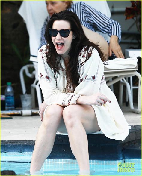 Liv Tyler Hangs Out Poolside With Dave Gardner Photo 3340809 Liv