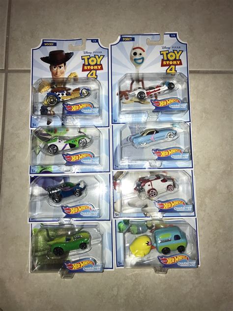 You Story 4 Disney Pixar Hot Wheels Character Cars Set Of 8 Woody Buzz